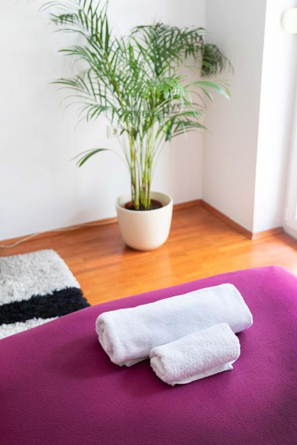 Bright 2Bdr Apartment With A Balcony 자그레브 외부 사진
