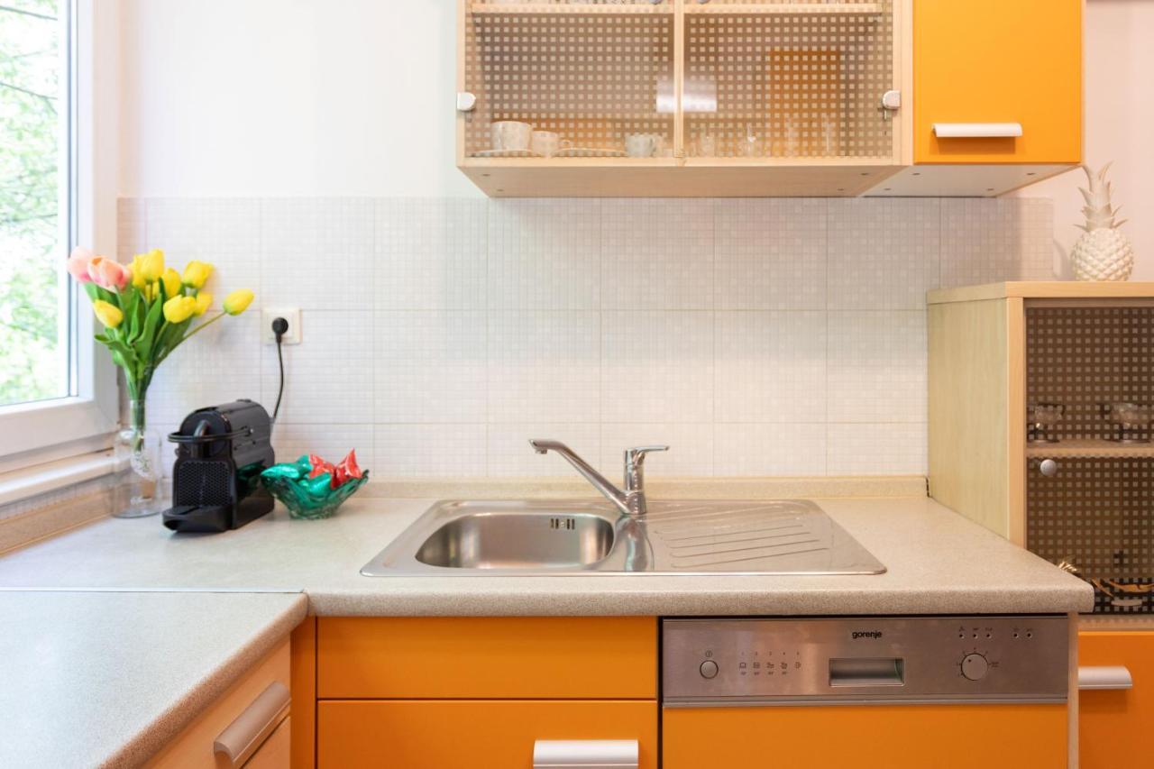 Bright 2Bdr Apartment With A Balcony 자그레브 외부 사진