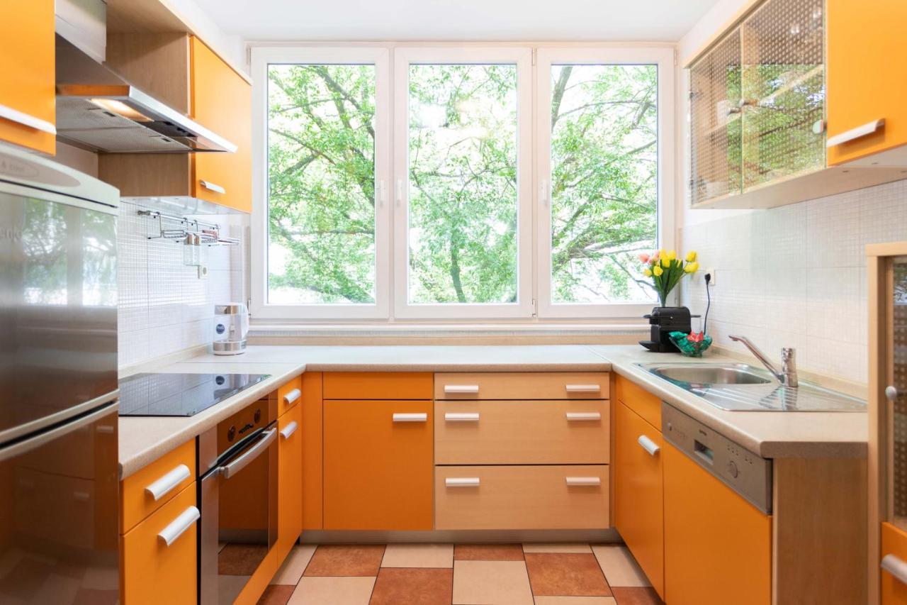 Bright 2Bdr Apartment With A Balcony 자그레브 외부 사진