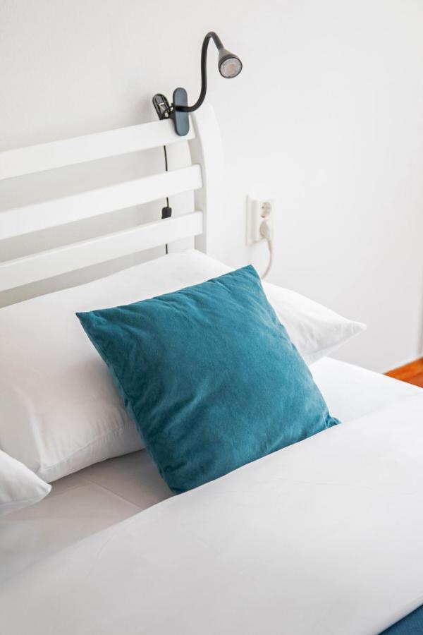 Bright 2Bdr Apartment With A Balcony 자그레브 외부 사진