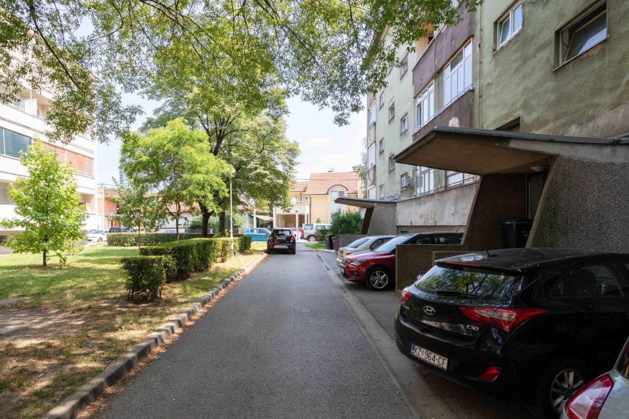 Bright 2Bdr Apartment With A Balcony 자그레브 외부 사진